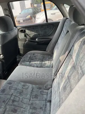 Mazda 3 2002 Gold