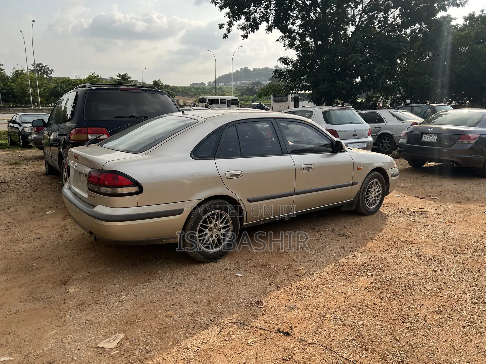 Mazda 3 2002 Gold