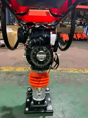 Compacting Jumping Rammer Machine