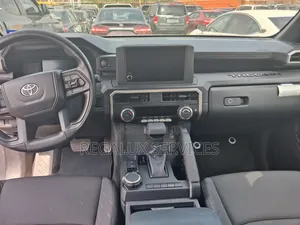 Toyota Tacoma 2025 Gray