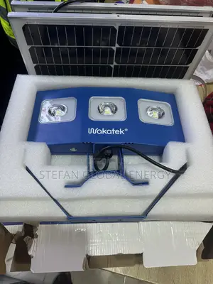 300w Wakatek Solar Street Light