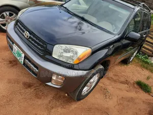 Toyota RAV4 Automatic 2003 Black