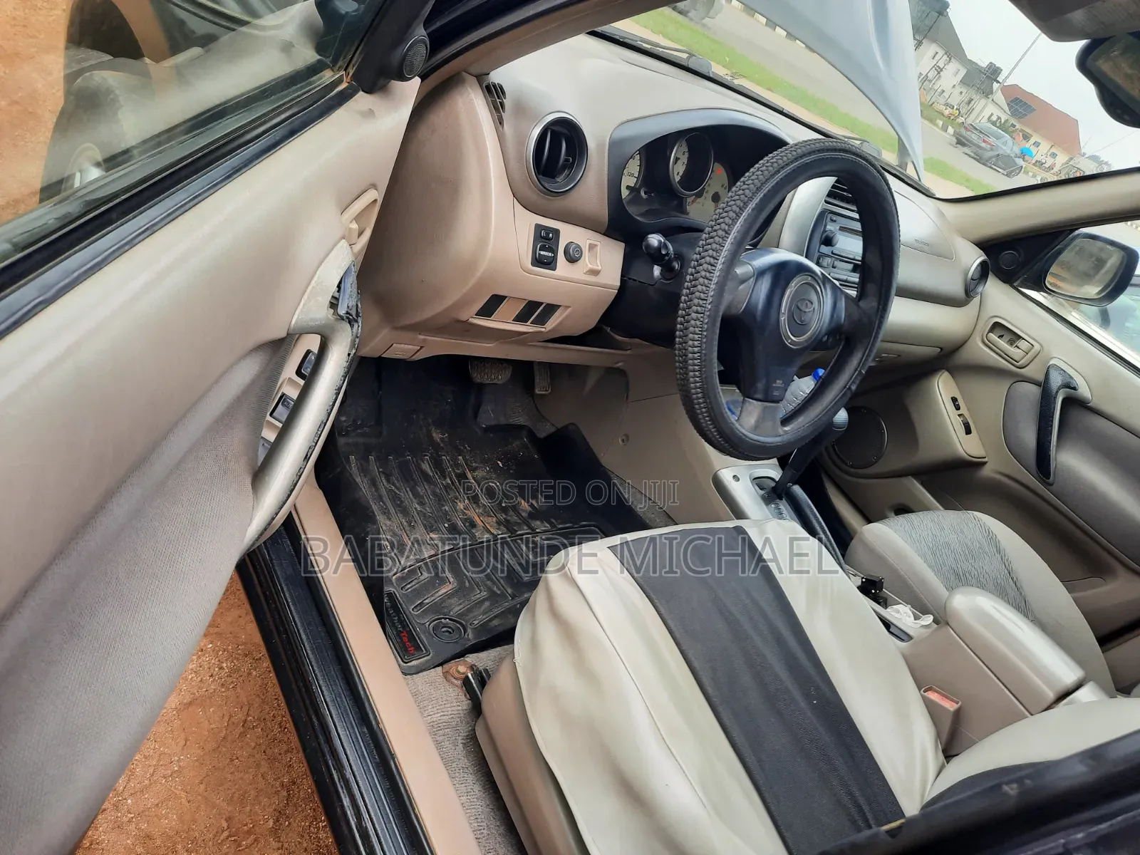 Toyota RAV4 Automatic 2003 Black
