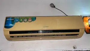 Neatly Used Air Conditioner