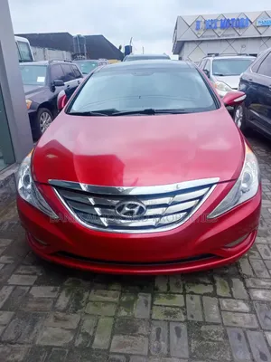 Hyundai Sonata Limited 2.0T Sedan (2.0L 4cyl 6A) 2012 Red