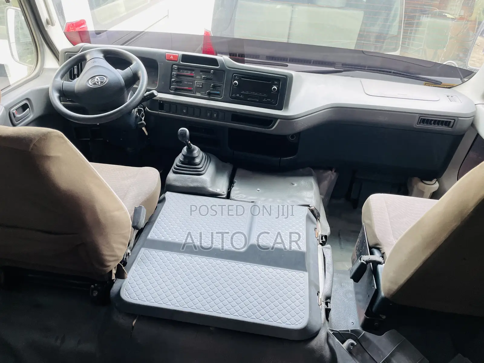 Toyota Coaster 2020 White