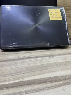 Laptop Asus X550LA 8GB Intel Core i5 HDD 640GB