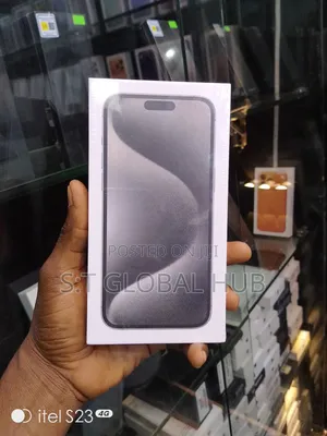 New Apple iPhone 15 Pro Max 256 GB