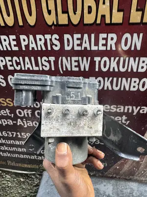 Lexus RX350 2016–2019 ABS Hydraulic Unit