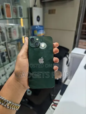 Apple iPhone 13 128 GB Green