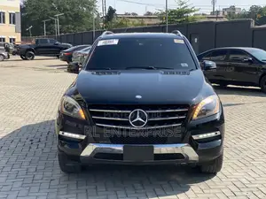 Mercedes-Benz M Class 2014 Black