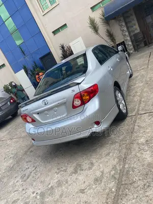Toyota Corolla S 4dr Sedan (1.8L 4cyl 4A) 2010 Silver