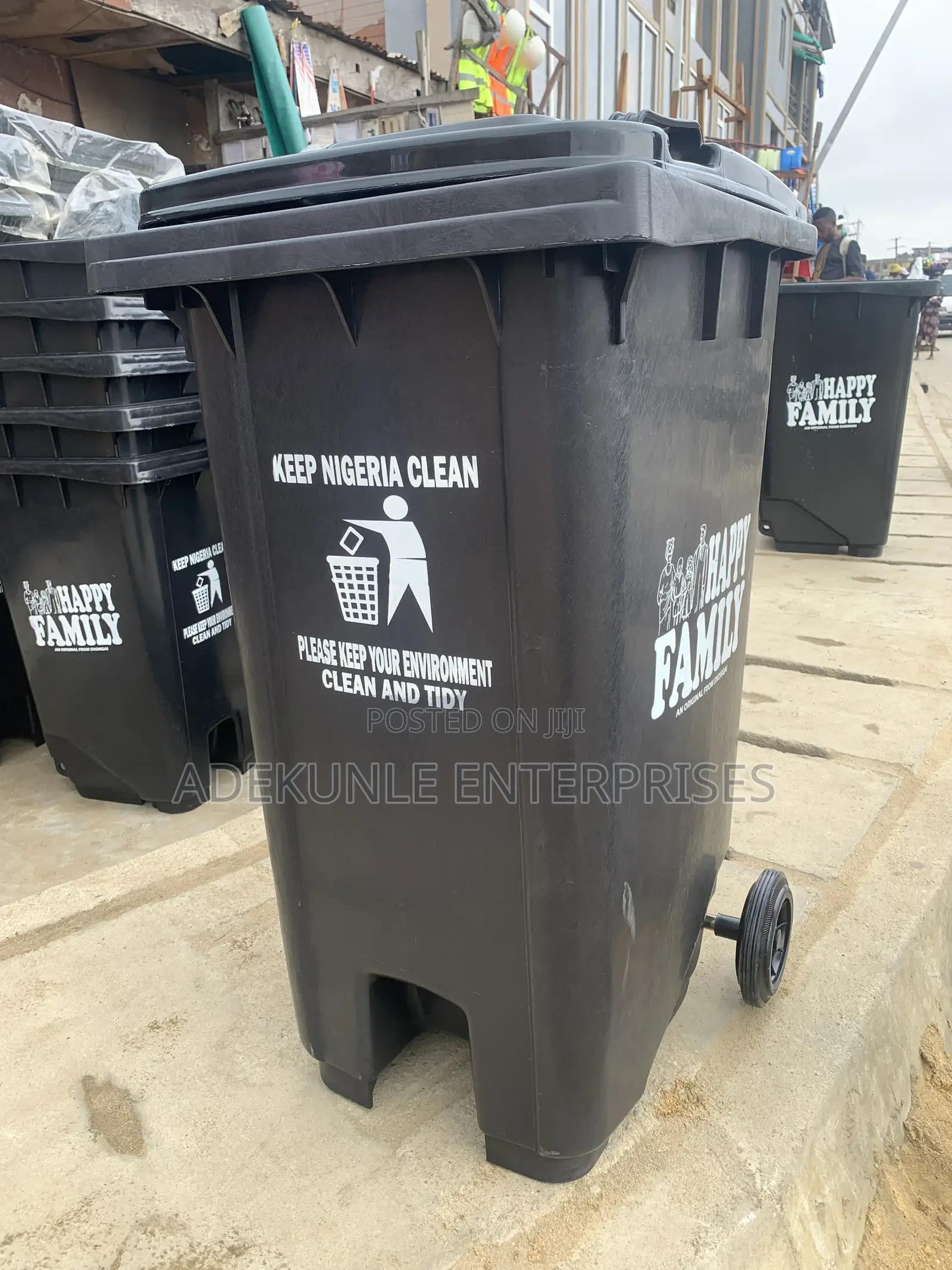 Happy Family 240lt Wastebin