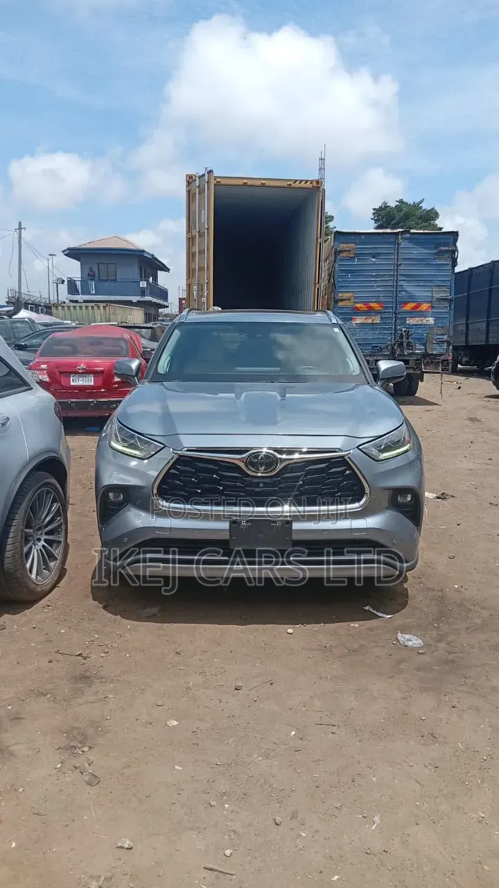Toyota Highlander 2020 Gray