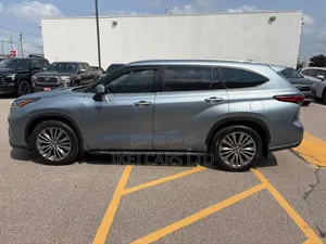 Toyota Highlander 2020 Gray