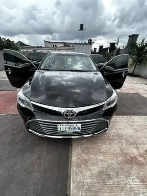 Toyota Avalon XLE 4dr Sedan (3.5L 6cyl 6A) 2014 Black