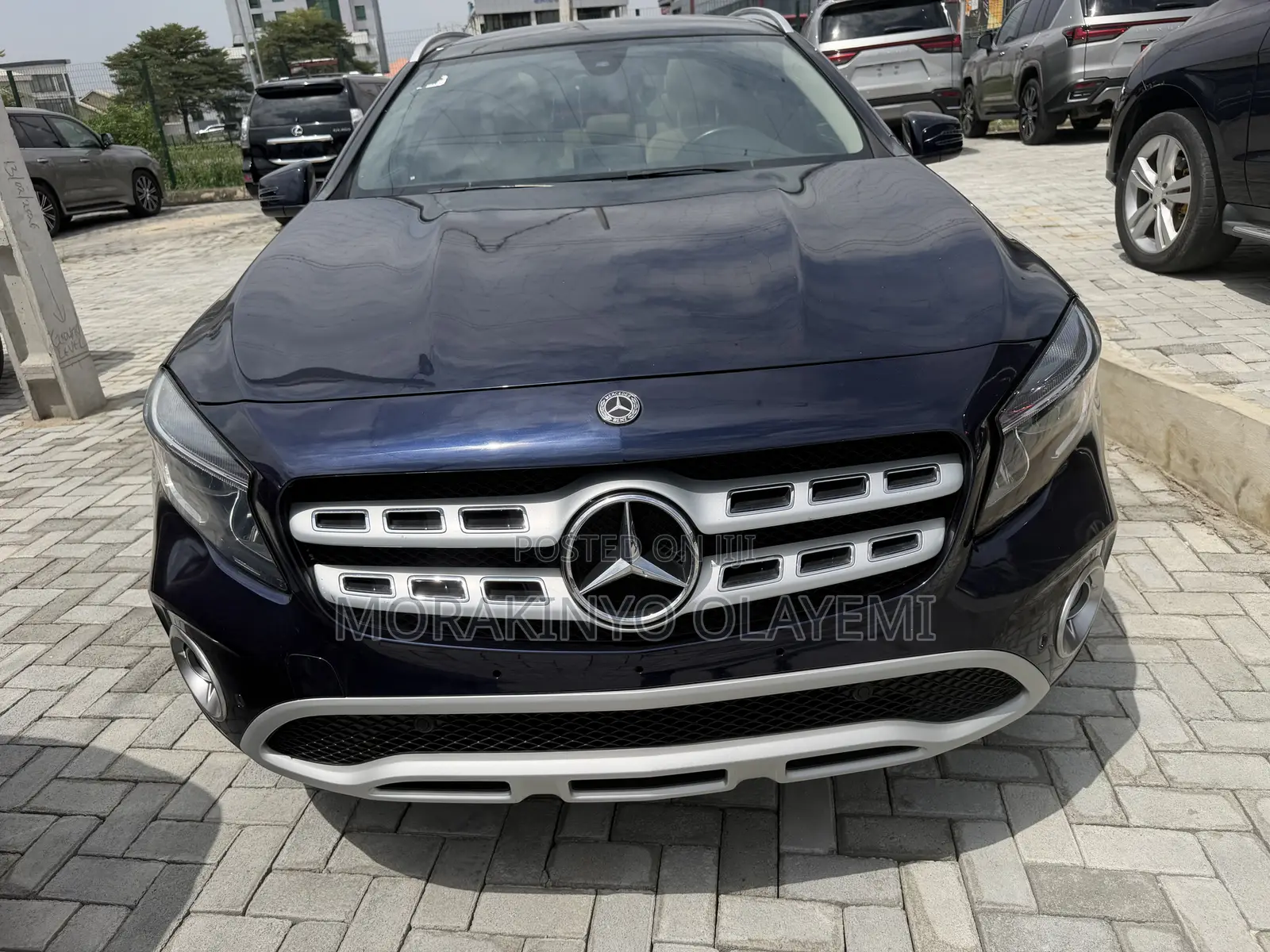Mercedes-Benz GLA 250 2018 Blue