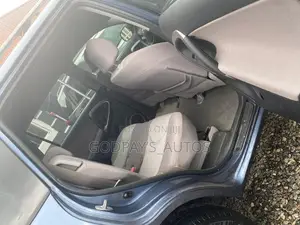 Toyota RAV4 2.0 D-4D 4x4 2006 Blue