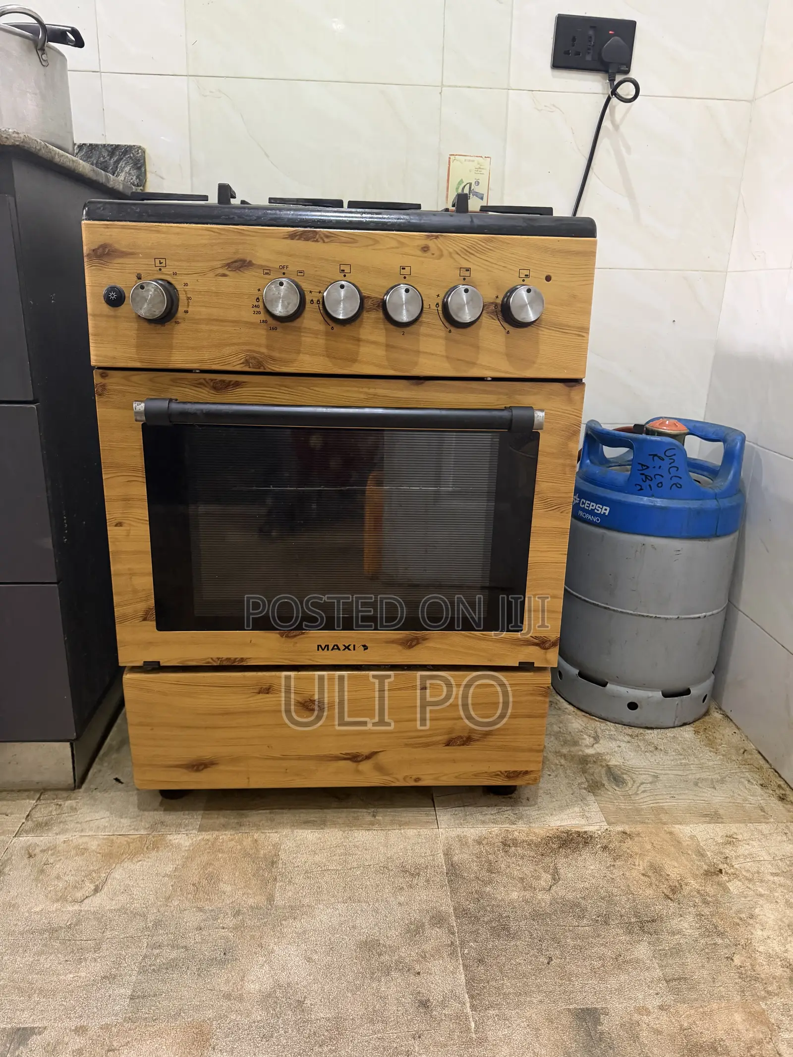 Gas Cooker