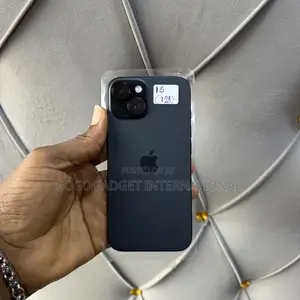 Apple iPhone 15 128 GB Black