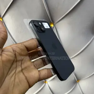 Apple iPhone 15 128 GB Black