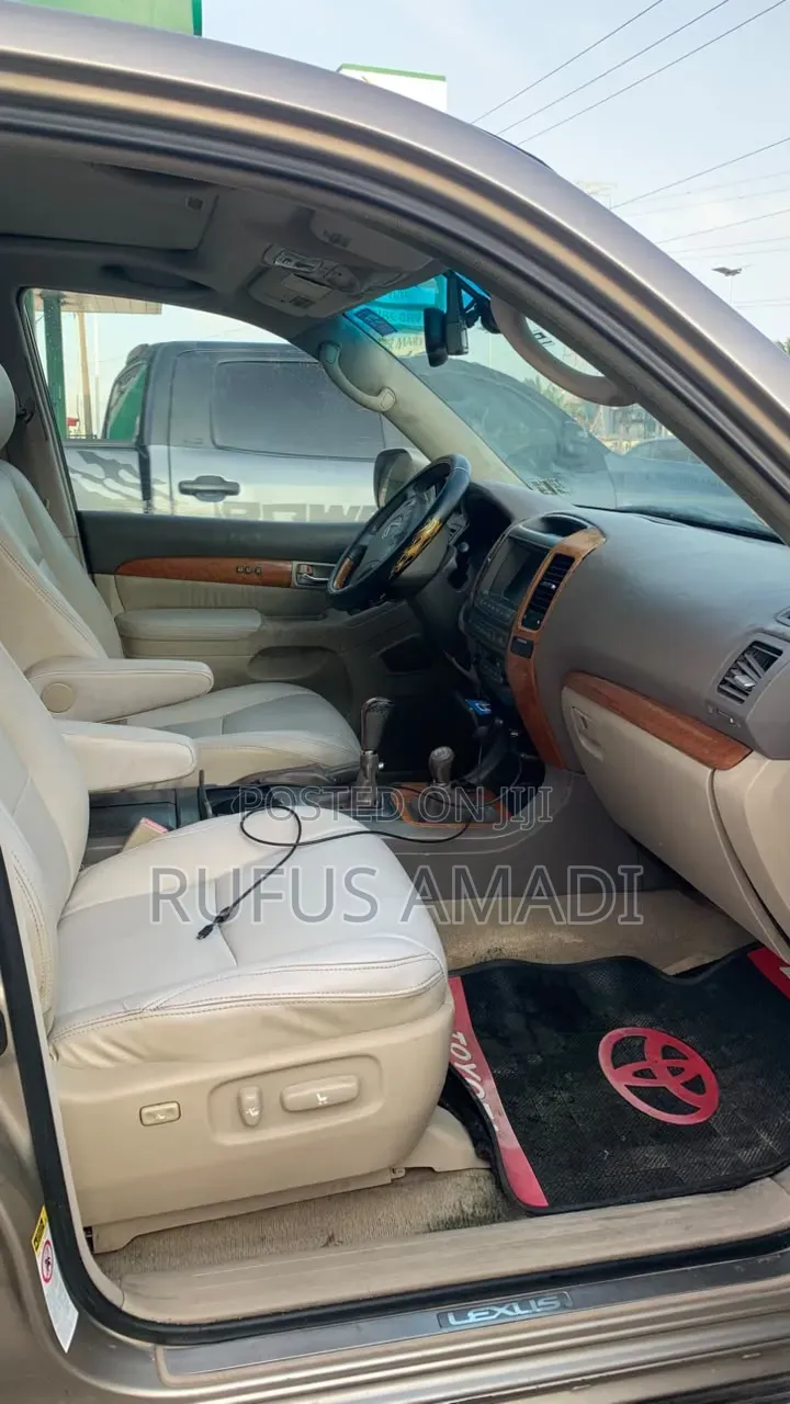 Lexus GX 470 Sport Utility 2005 Gold