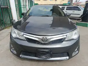 Toyota Camry 2012 Gray