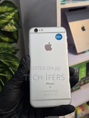 Apple iPhone 6s 64 GB Silver
