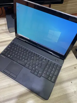 Laptop Dell Latitude e5540 6GB Intel Core i3 HDD 250GB