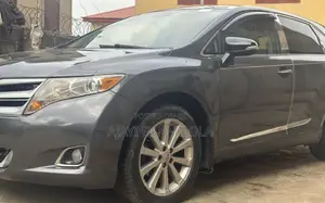 Toyota Venza 2011 Gray