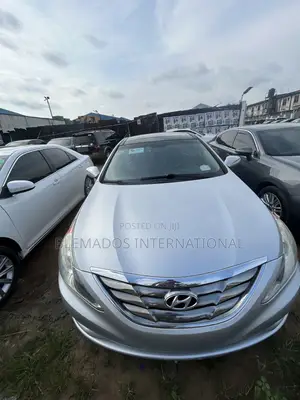 Hyundai Sonata Limited 2.0T Sedan (2.0L 4cyl 6A) 2013 Silver