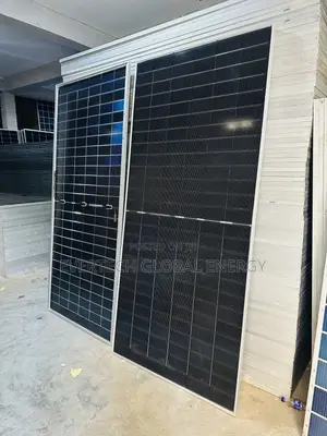 Jinko Brand New 650watt Bi Facial 156cells Solar Panel