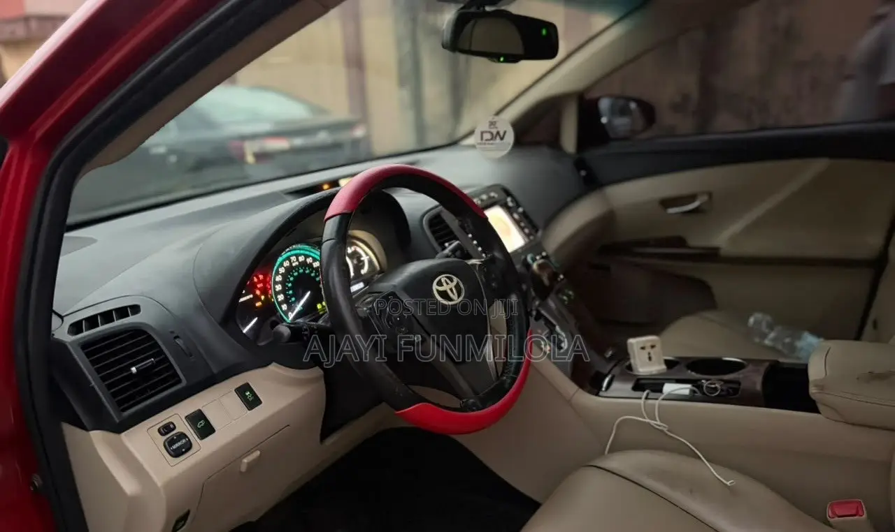 Toyota Venza 2013 Red