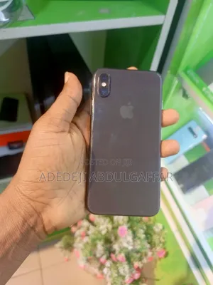 Apple iPhone XS 64 GB Black