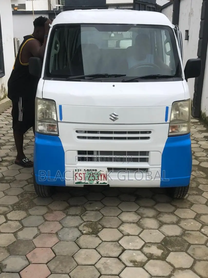 Suzuki Every 2010 White