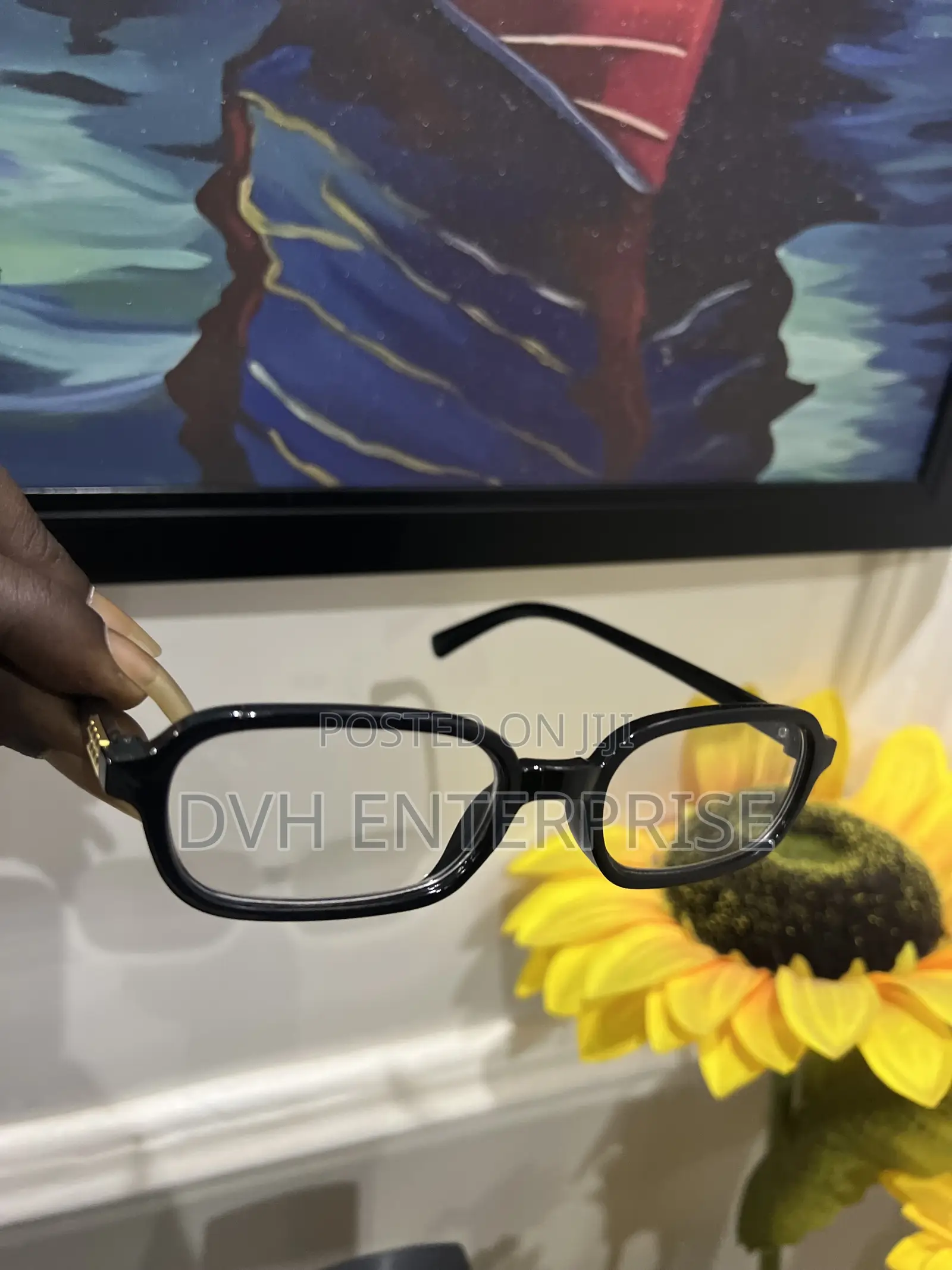 Black Photochromic Multi Focal Reading Glasses.