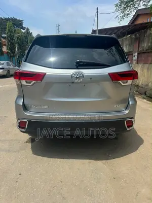 Toyota Highlander 2016 Gray