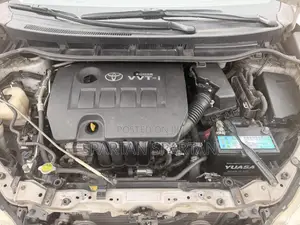 Toyota Wish 2011 Silver