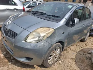 Toyota Yaris 1.3 Sol 2005 Green