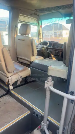 Toyota Coaster 2017 Gold