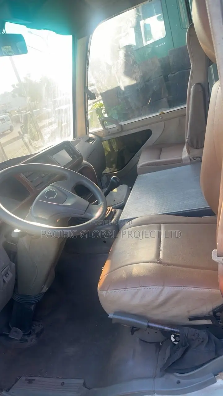 Toyota Coaster 2017 Gold