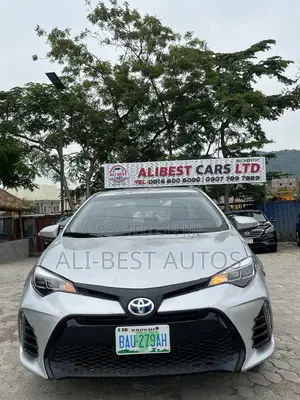 Toyota Corolla 2015 Silver