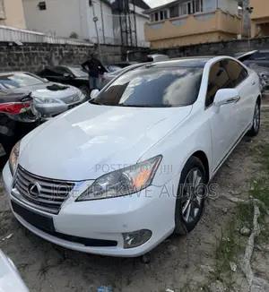 Lexus ES 350 2012 White