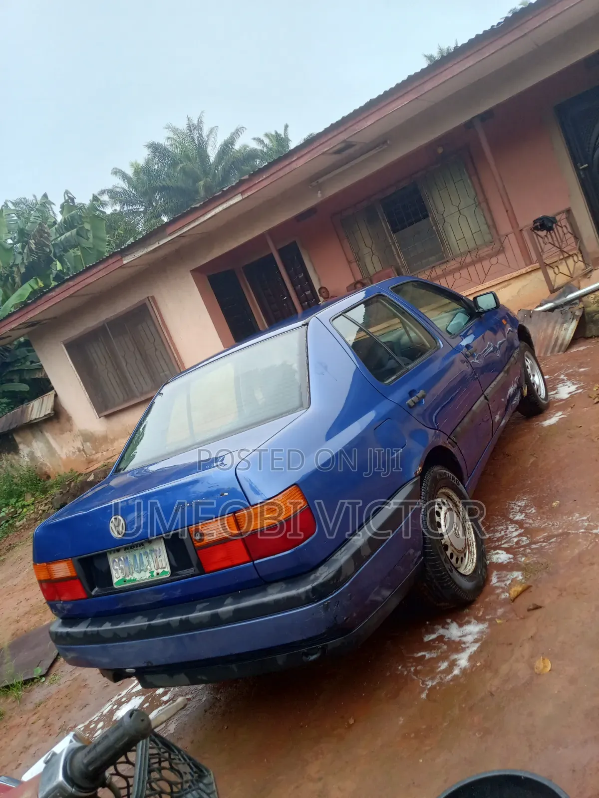 Volkswagen Vento 2001 Blue