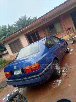 Volkswagen Vento 2001 Blue