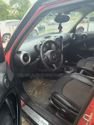 Mini Cooper 2013 Red