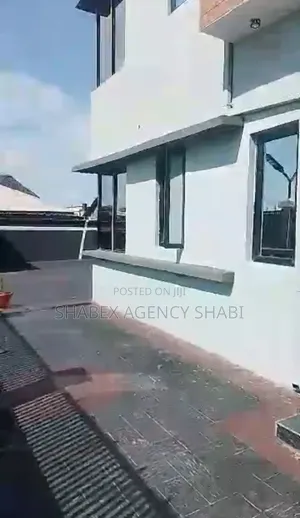 1bdrm Apartment in Epe for rent