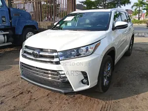 Toyota Highlander 2018 White