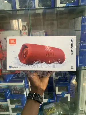 JBL Charge 5