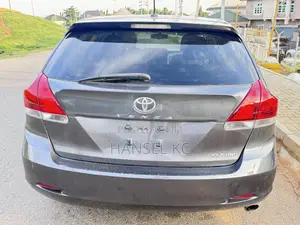 Toyota Venza XLE 4dr Wagon (2.7L 4cyl 6A) 2015 Gray